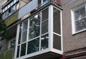 Пластиковое или алюминиевое остекление балконов: что лучше?